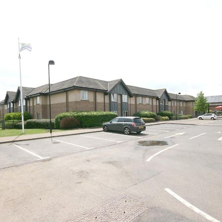 Days Inn Peterborough Eksteriør bilde
